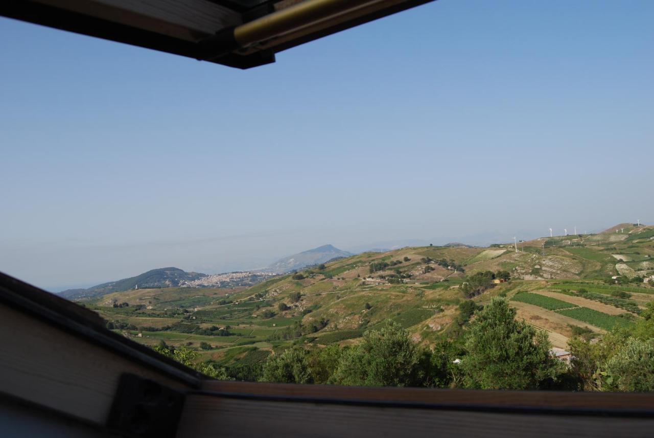 Bed and Breakfast In Sicilia Da Ciro Vita Exteriér fotografie